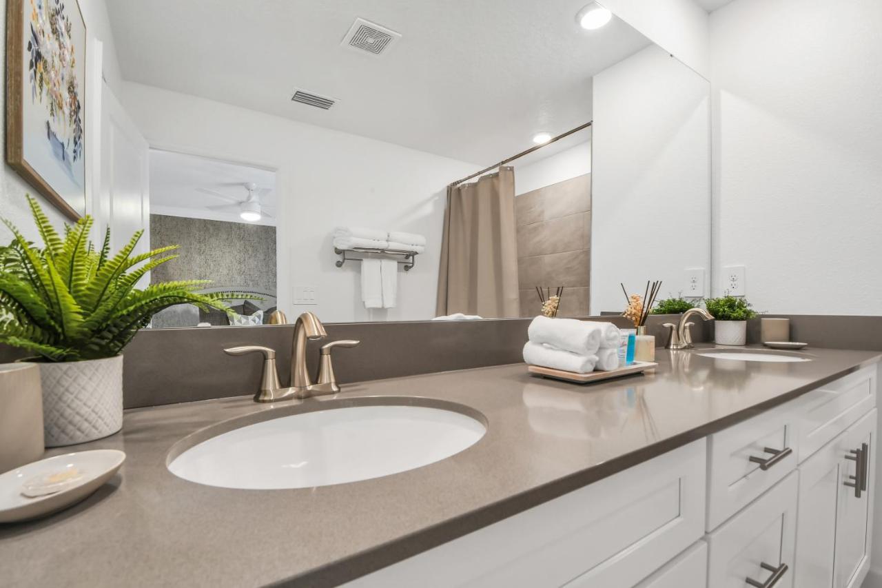 Brand New Townhouse-Storey Lake Villa Kissimmee Dış mekan fotoğraf